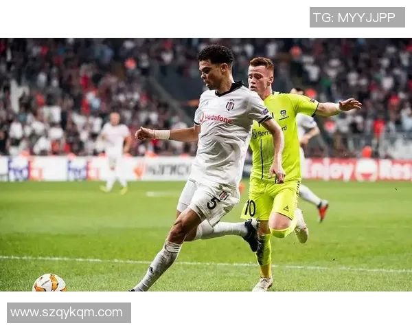 佐加顿斯迎战哥登堡力争主场胜利展现球队实力