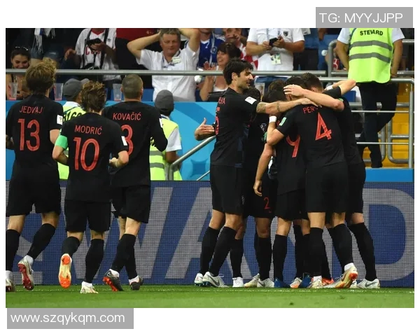 图拉与罗斯托夫的激烈对决揭示足球战术与团队合作的精彩瞬间