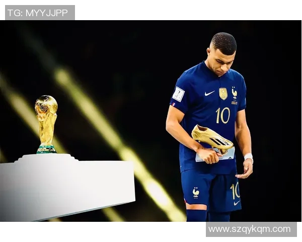 姆巴佩领衔法国队冲击世界杯冠军展现年轻球员的无限潜力与激情