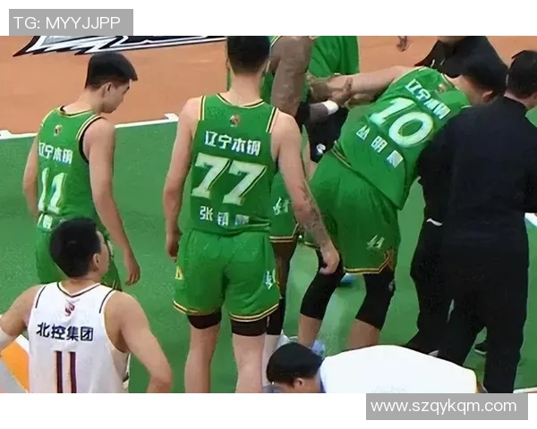 CBA联赛精彩对决北京队与新疆队激烈角逐圆满结束